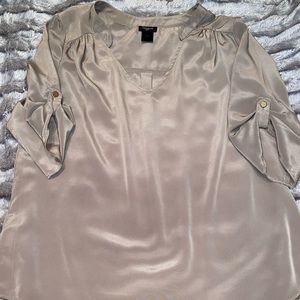 Ann Taylor V Neck Blouse